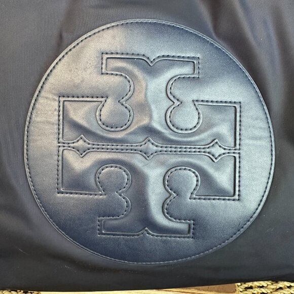 Tory Burch Ella Logo Nylon Tote Tory Navy - Picture 2 of 16